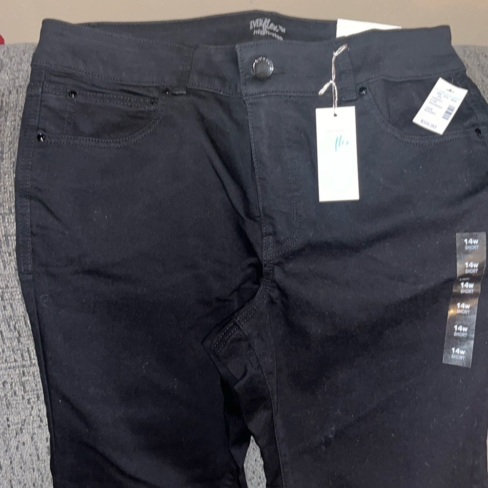 NWT Maurice’s brand black jeans